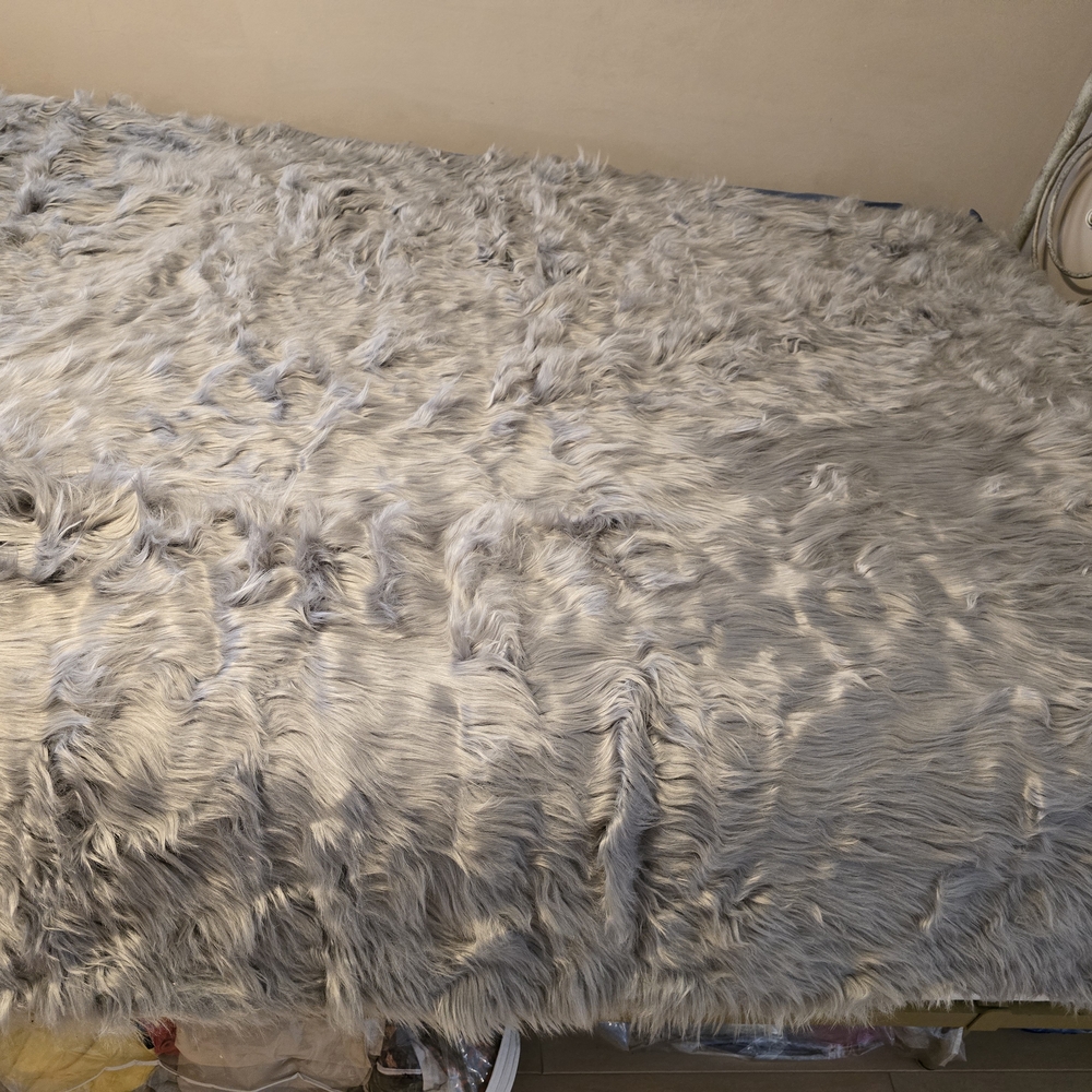 Luxurious Faux Fur Bedding in Silver Gray New 63x73 Inches Handmade